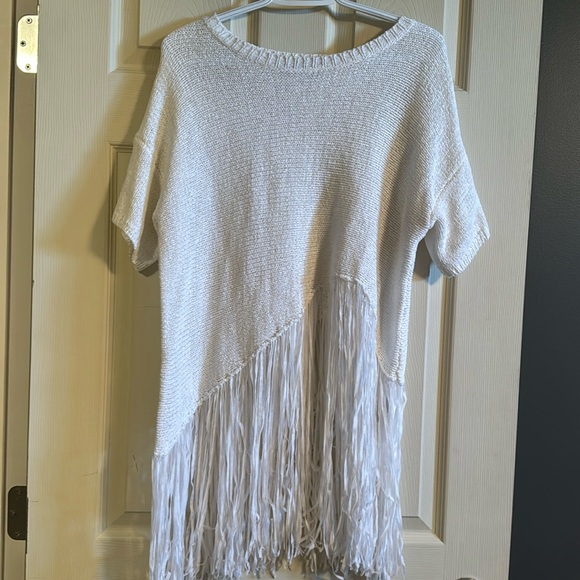 Tassel Sweater - Picture 1 of 4
